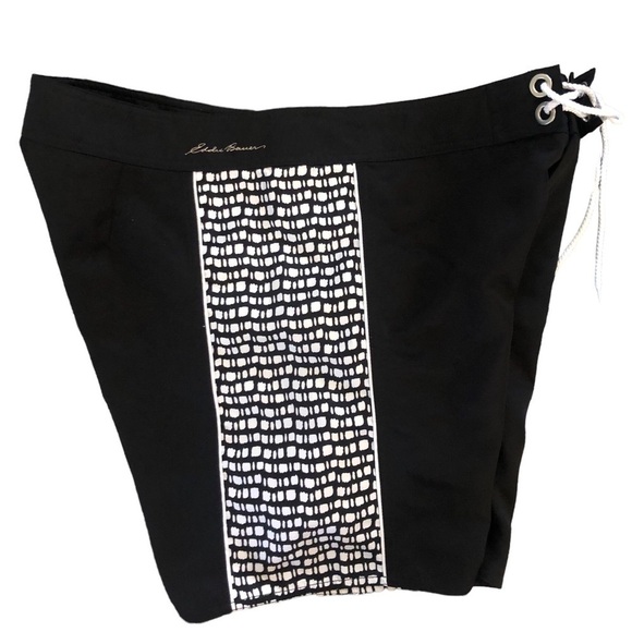 Eddie Bauer Board Shorts Sz. XL Black White Drawstring Close Casual Summer - Picture 5 of 5
